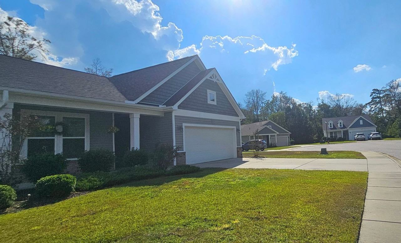 317 Brighton Pl - Photo 3 of 50