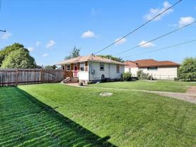 1529 E Bismark Ave - Photo 1 of 1
