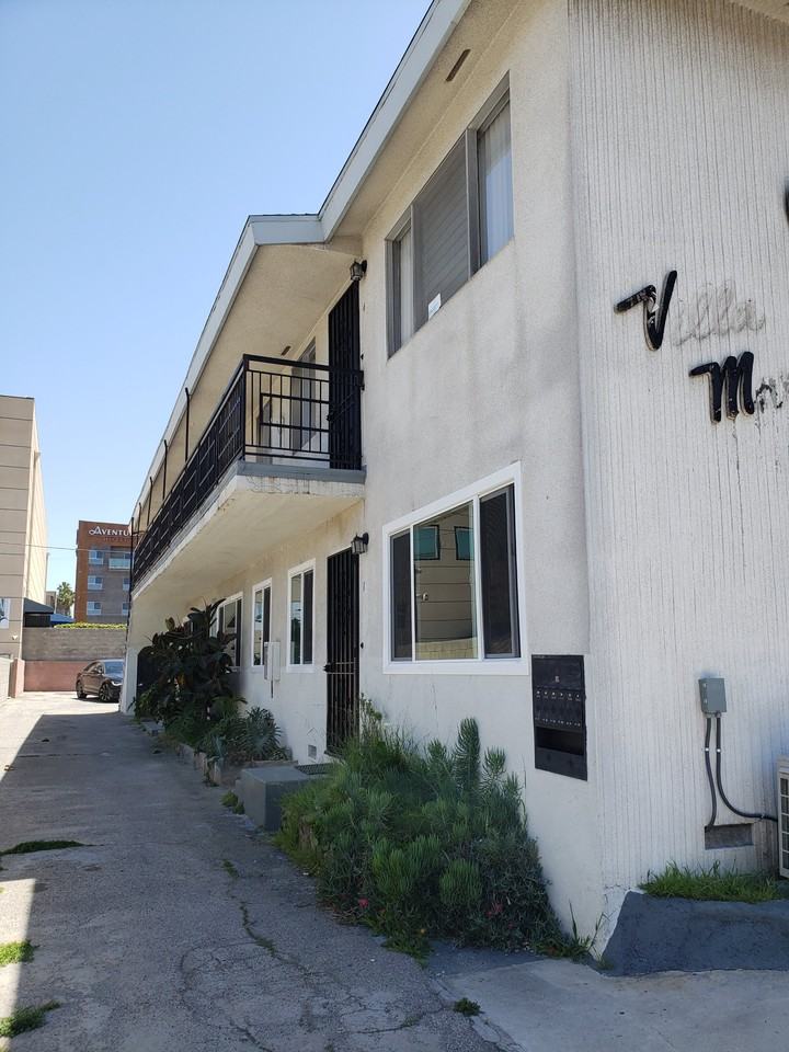 1016 S Mariposa Ave #4 - Photo 6 of 8