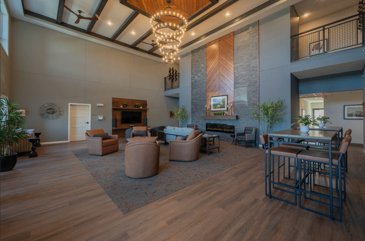 Summerville Flats: True Luxury Apartments in Helena - Photo 2 of 32