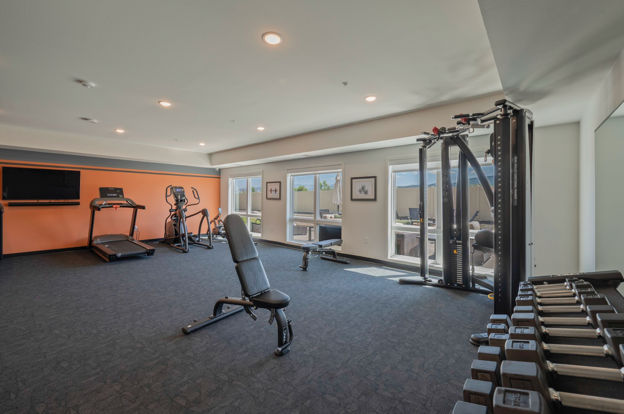 Summerville Flats: True Luxury Apartments in Helena - Photo 5 of 32