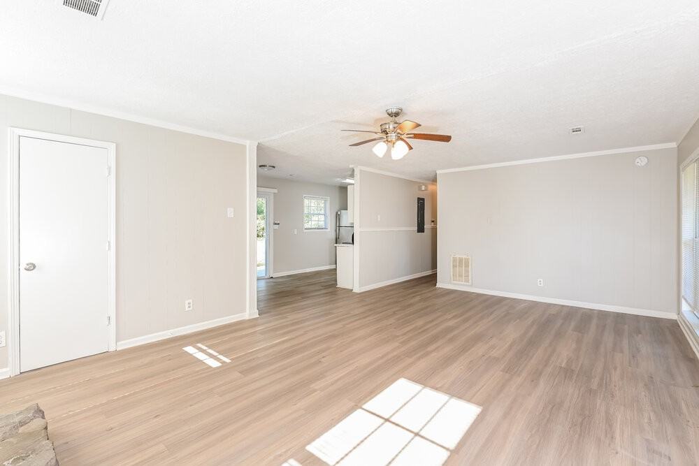 6707 Willow Twig Rd - Photo 4 of 16