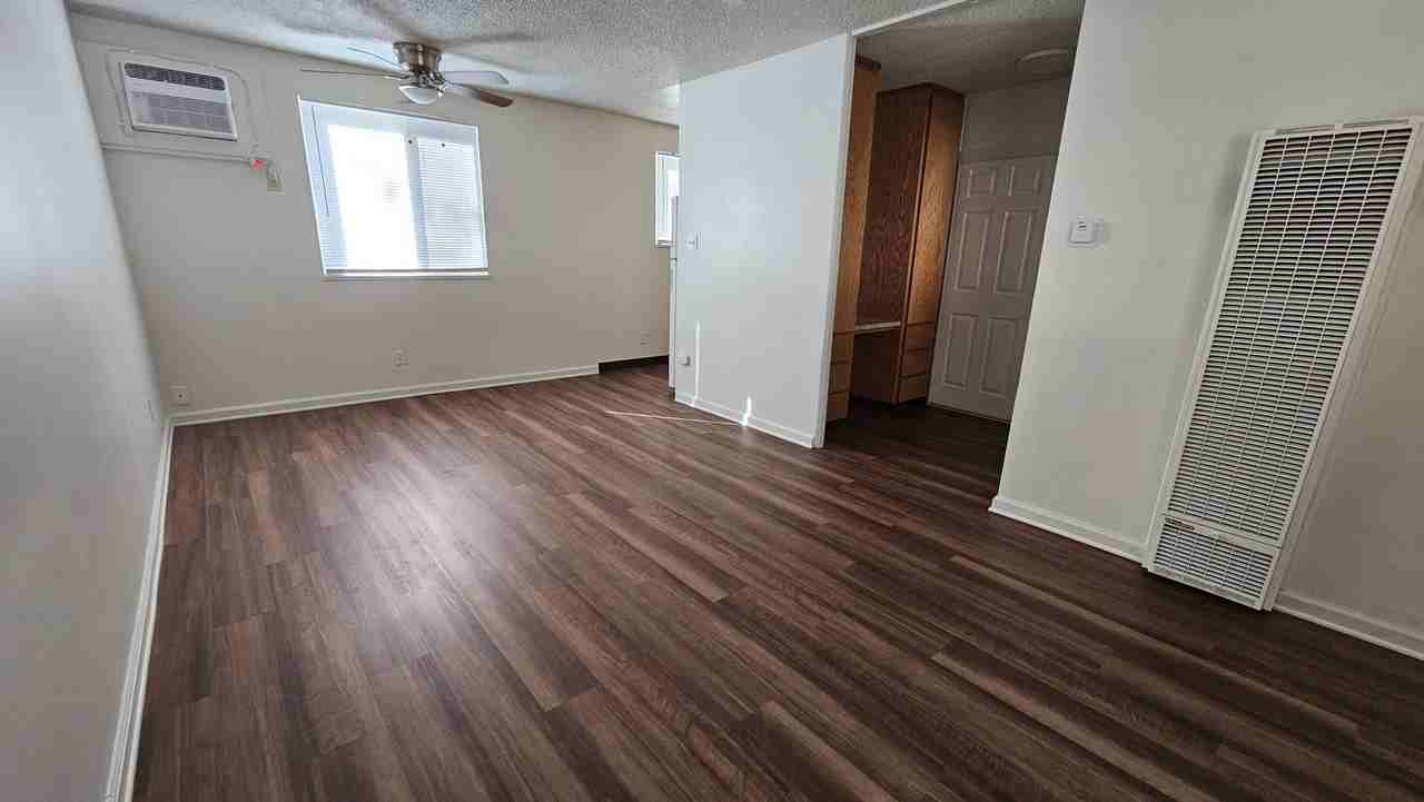 1365 Magnolia Ave #23 - Photo 2 of 9