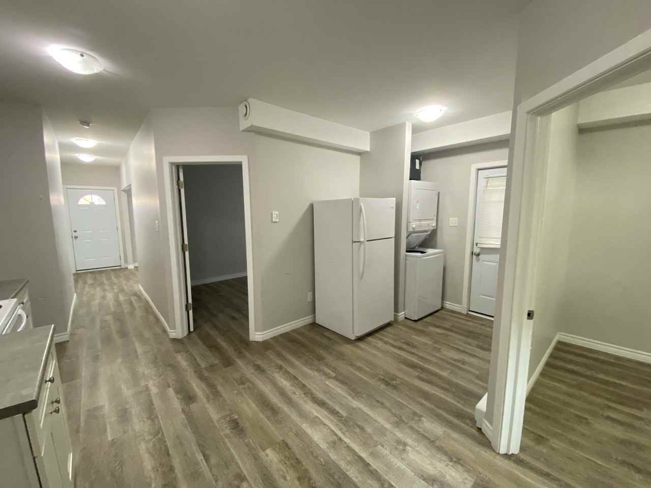 258 Robinson Street #258 - Photo 7 of 14