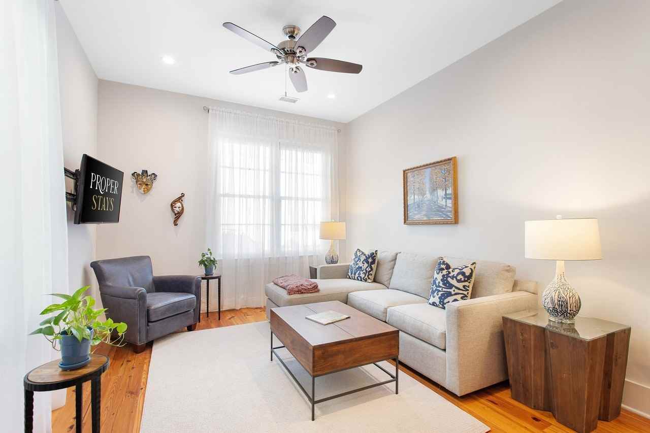 62 Queen St - Photo 2 of 33