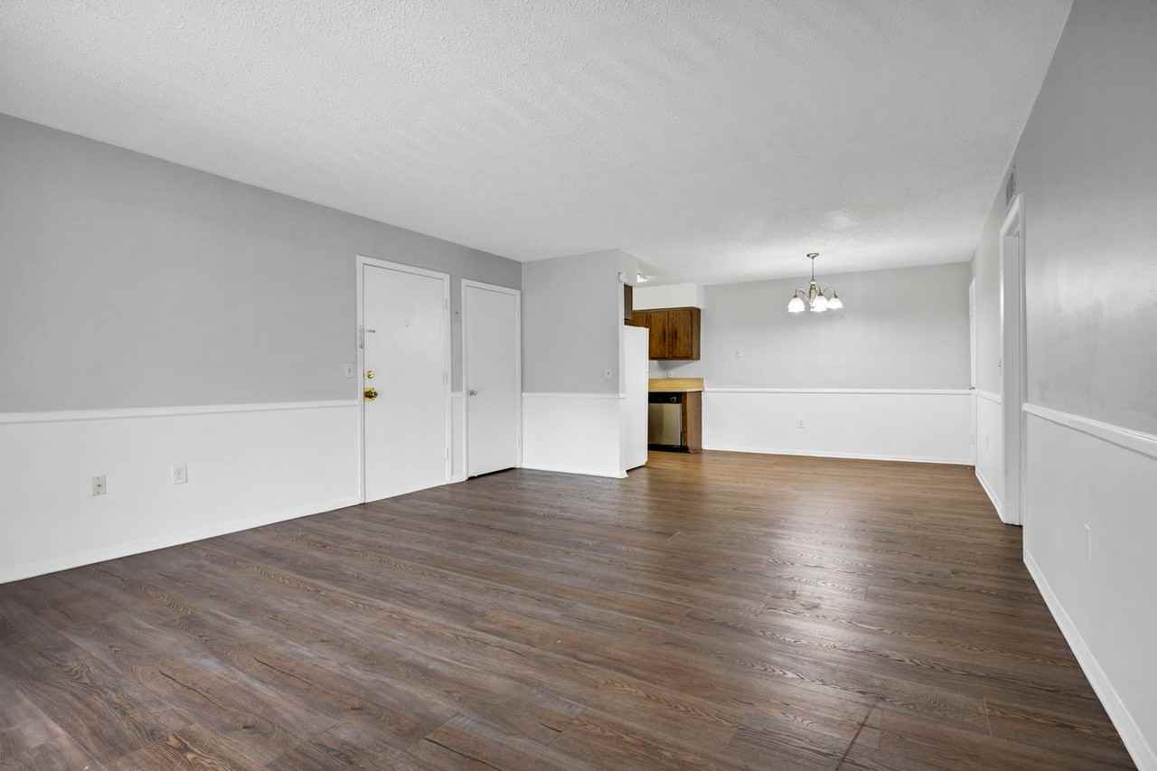 6530 Davidson Rd - Photo 5 of 17