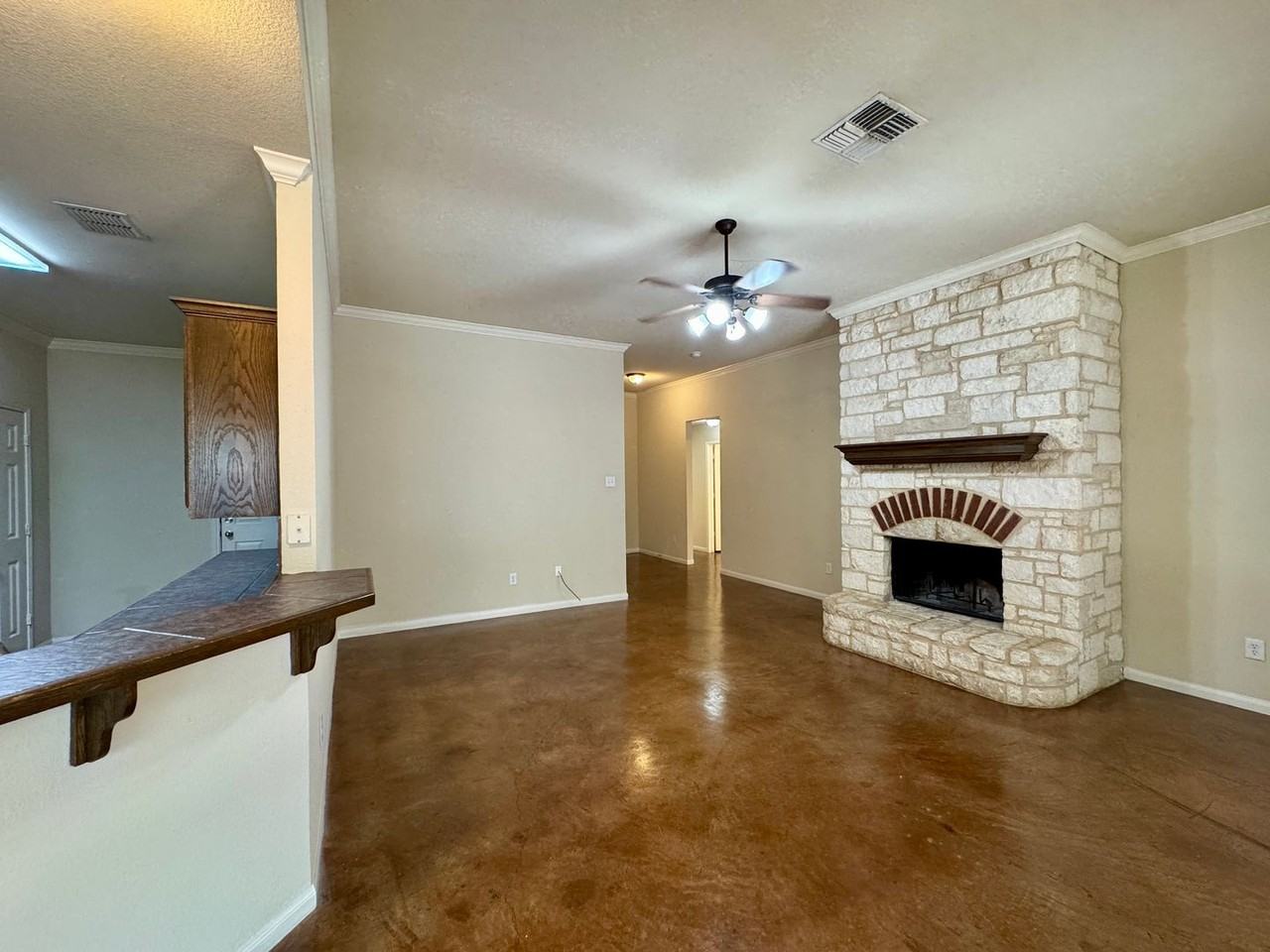 304A Chapel Trail Cir - Photo 3 of 14