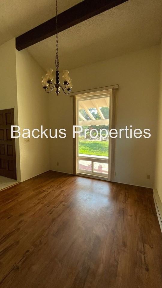 18725 Vasquez Ct - Photo 3 of 19