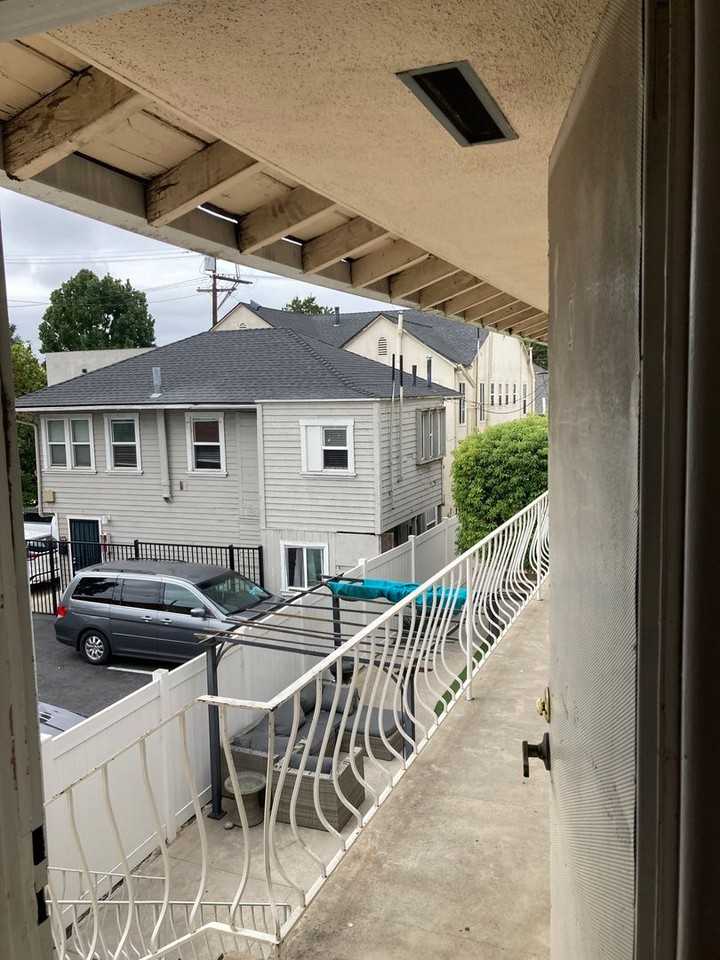 815 Pacific Avenue #2 - Photo 4 of 6