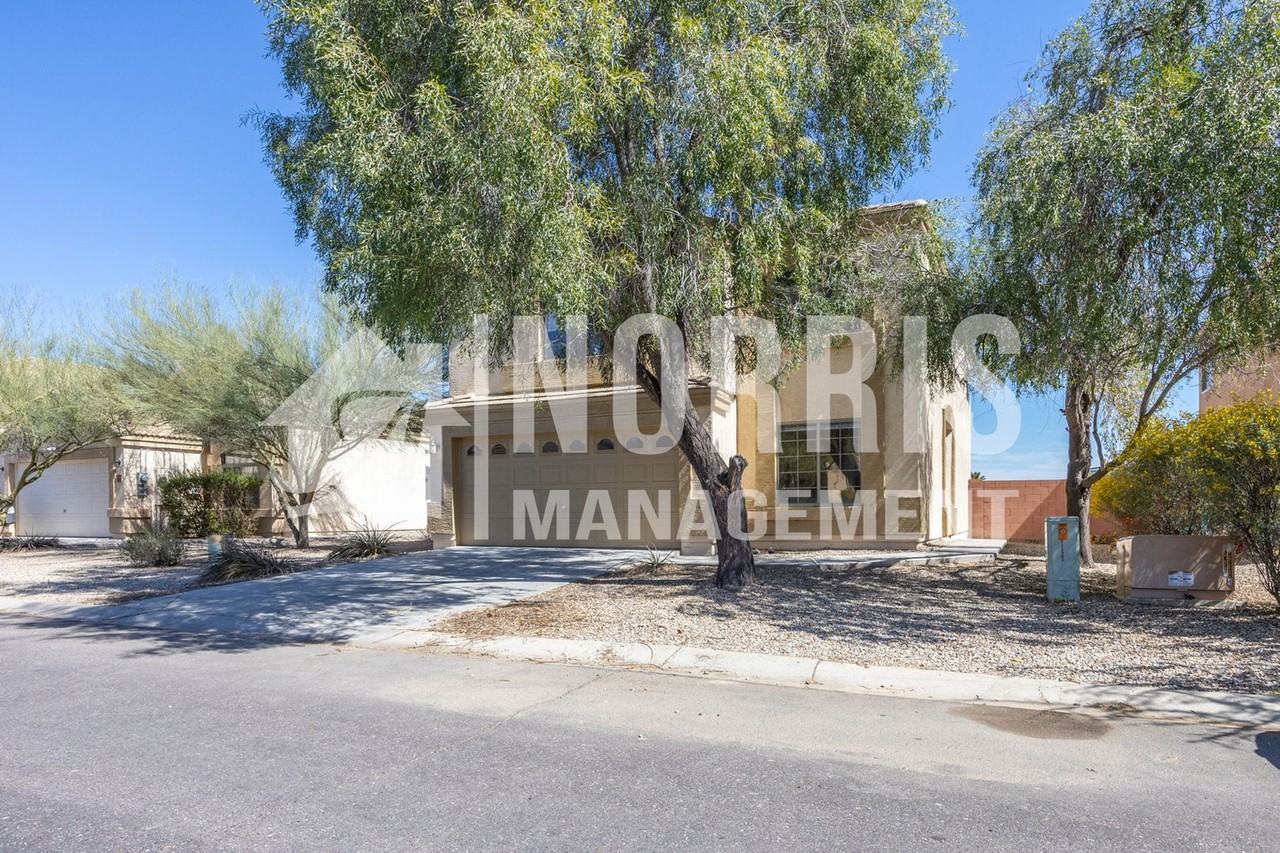 23937 N Oasis Blvd - Photo 4 of 44