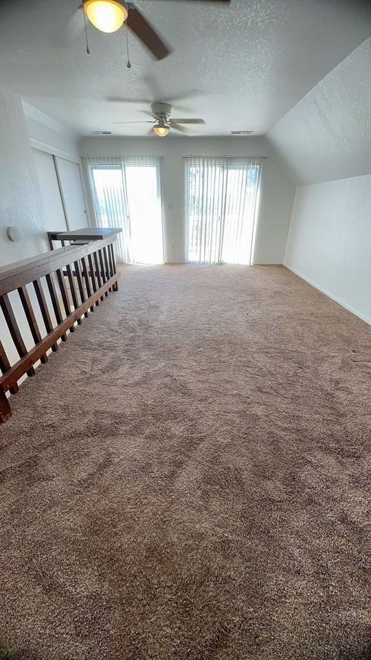 394 Lakeview Rd - Photo 6 of 13