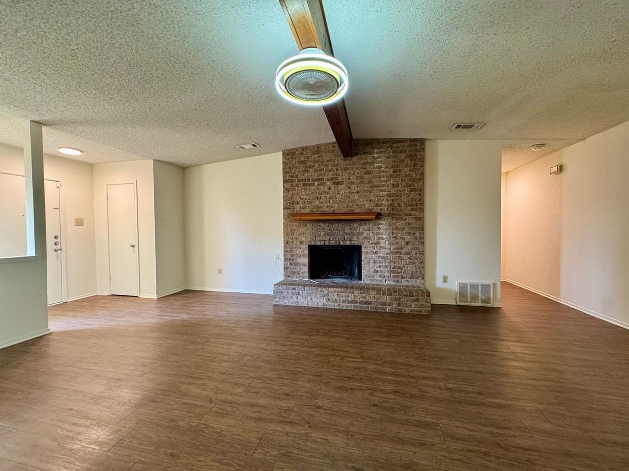 508 Angel Fire Dr - Photo 3 of 17