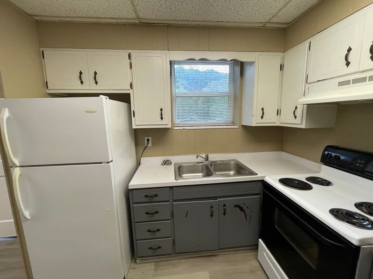106 Whitecrest Cir Nw - Photo 2 of 11