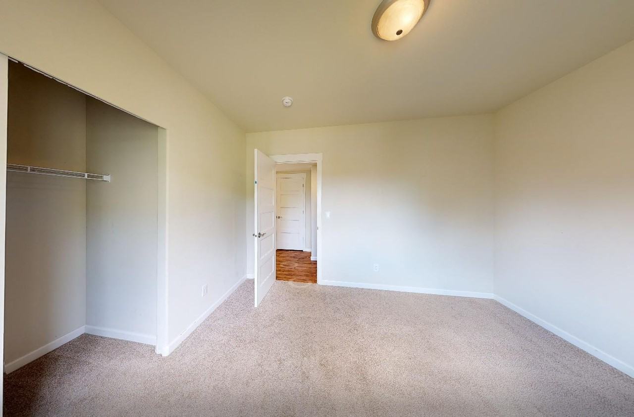 Elegant Beacon Hill home with great views - Photo 6 of 21