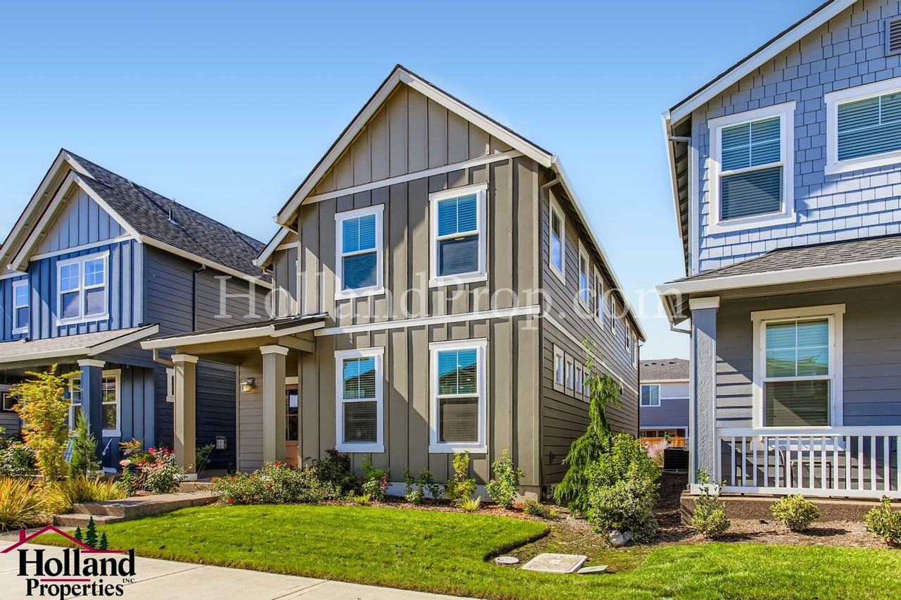 3787 Se 83rd Ave - Photo 2 of 28