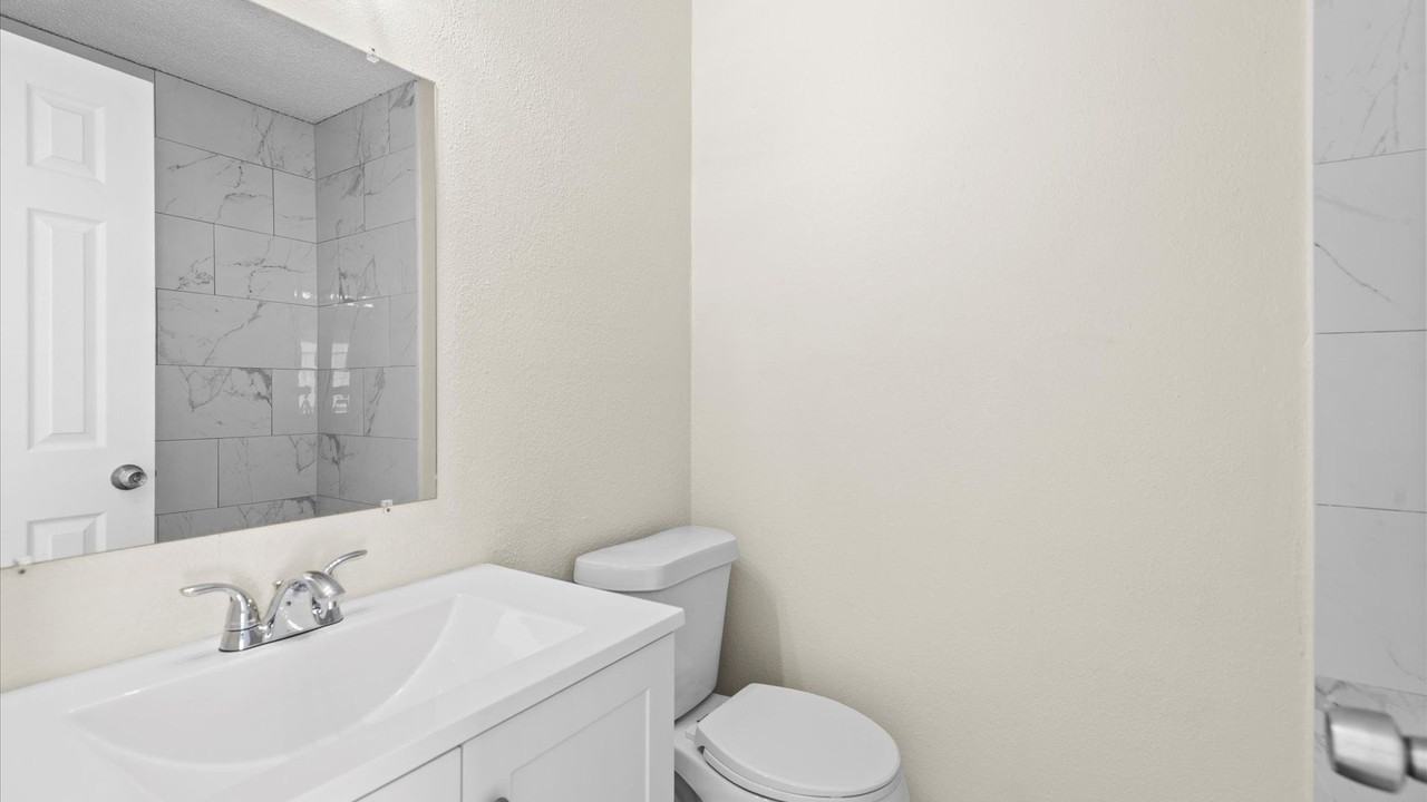 922 Saddlebrook Drive - Photo 3 of 25