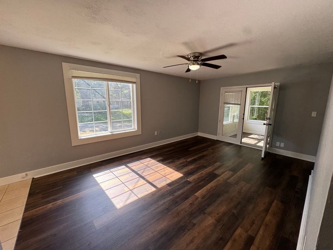 3713 11th Ave - Photo 5 of 16
