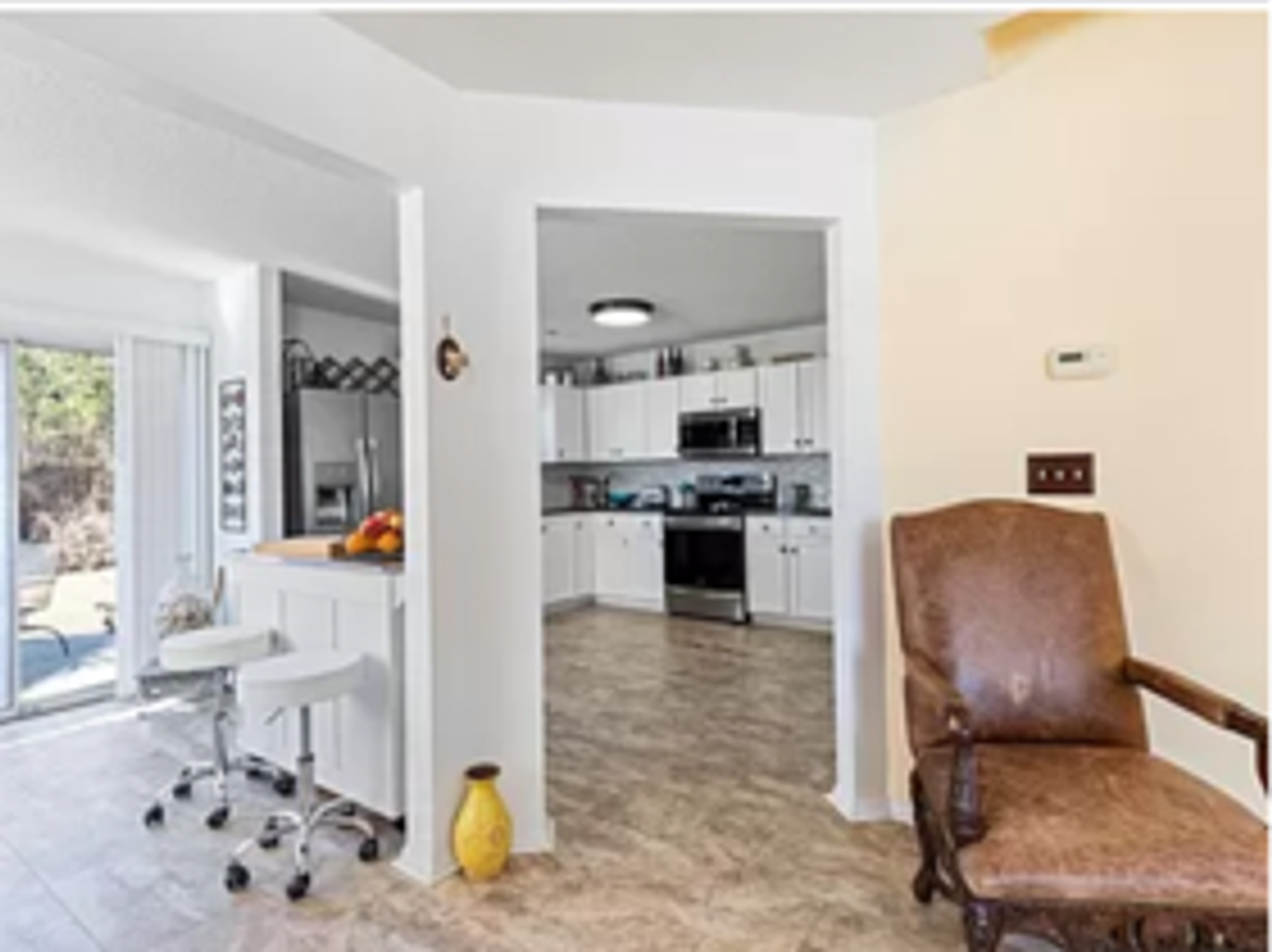 825 Ashleaf Dr - Photo 6 of 15