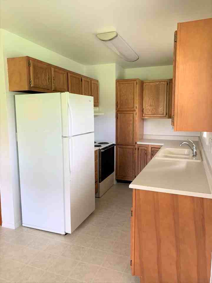 769 Davis St - Photo 2 of 23