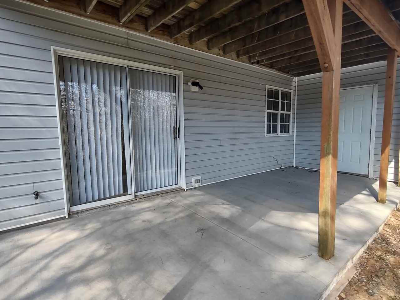 9132 Exbury Ct - Photo 3 of 22