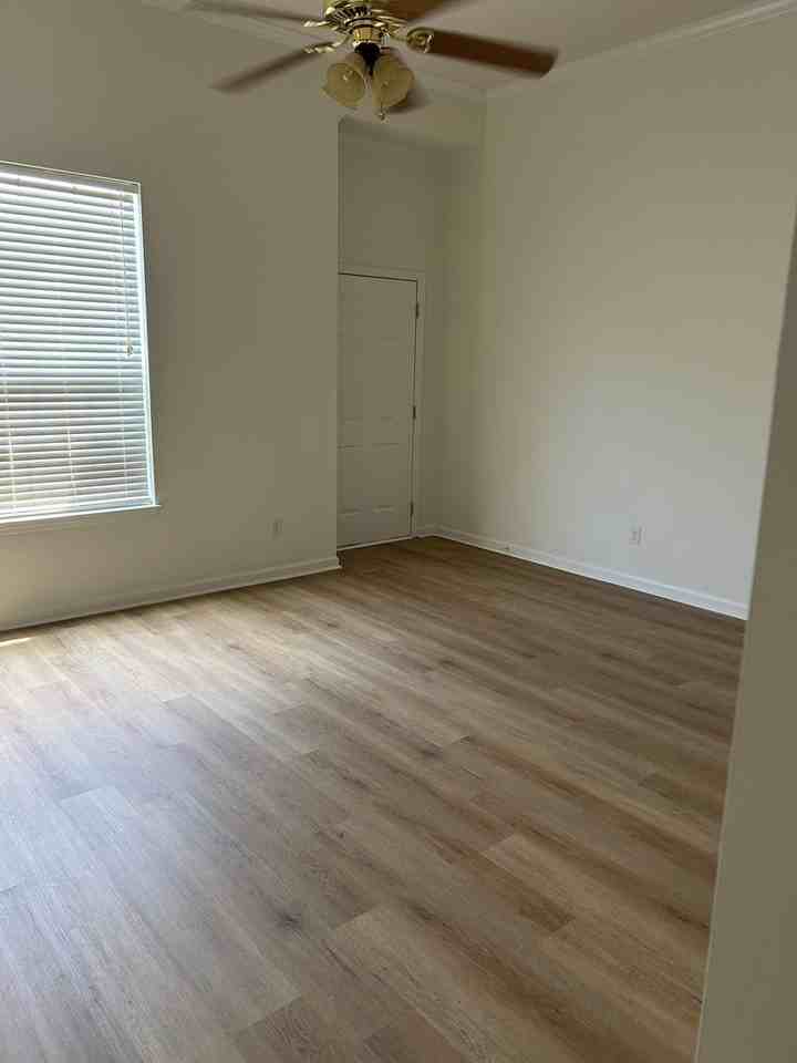 1159 Mohawk Street #F3 - Photo 2 of 28