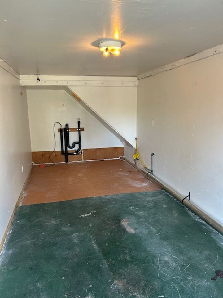 40051 Forest Rd - Photo 2 of 16