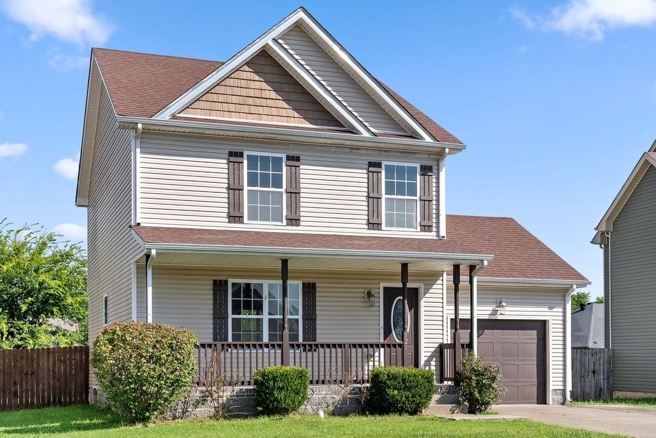 521 Falkland Circle - Photo 3 of 32