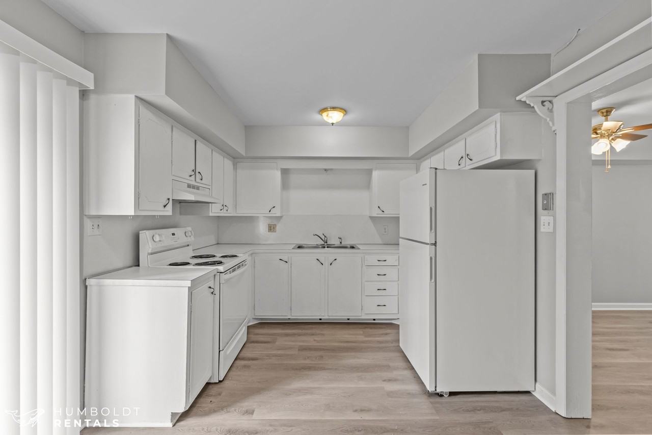 A0F08-The Townes on Eagle (TEG) - Photo 5 of 16