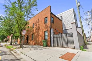 1126 S Potomac St - Photo 1 of 1