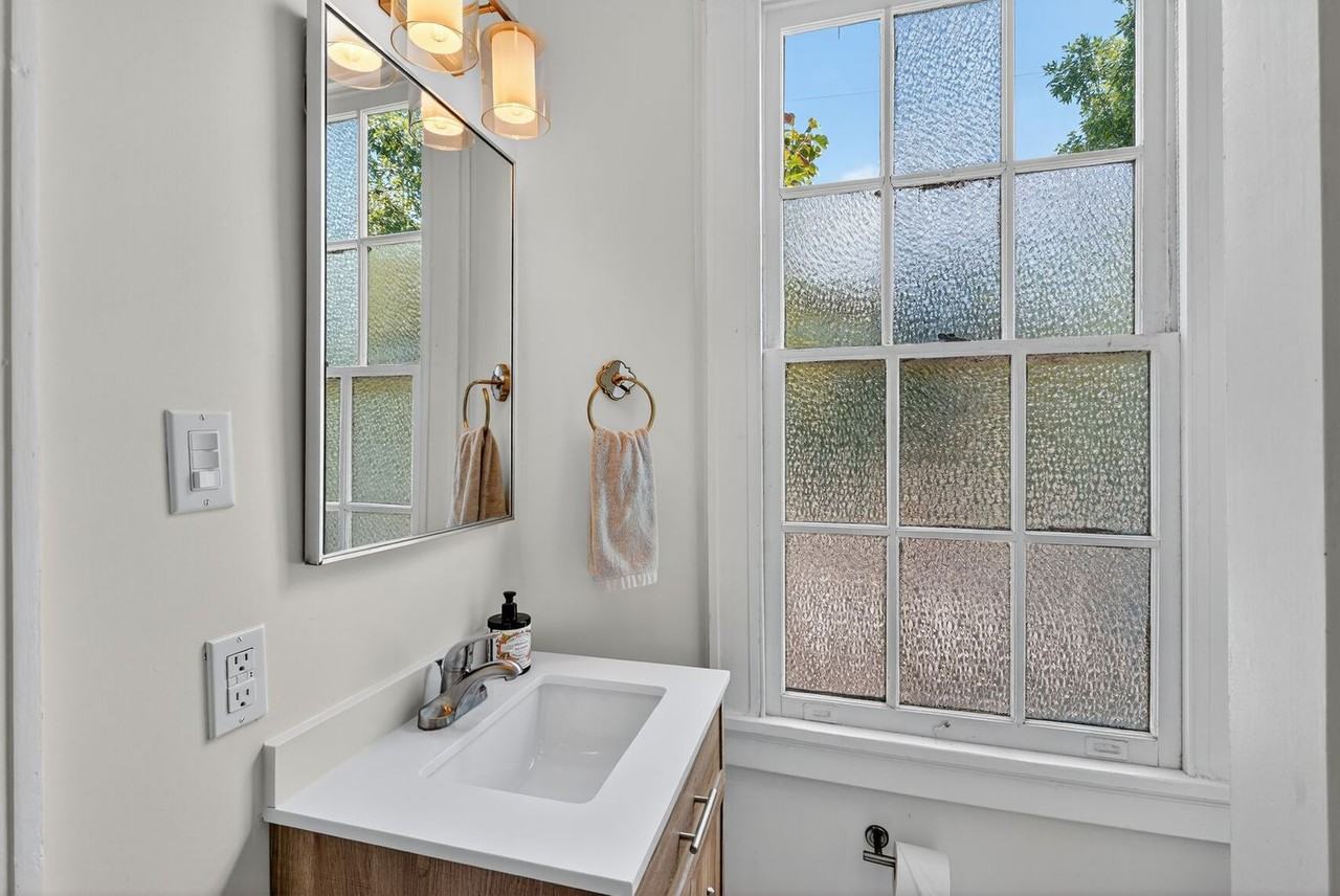 1607 Sauvage St #1607 - Photo 5 of 5