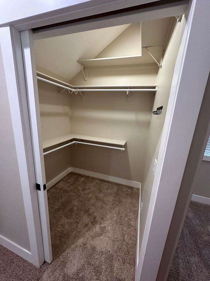 29991 Lake Creek Dr - Photo 7 of 10