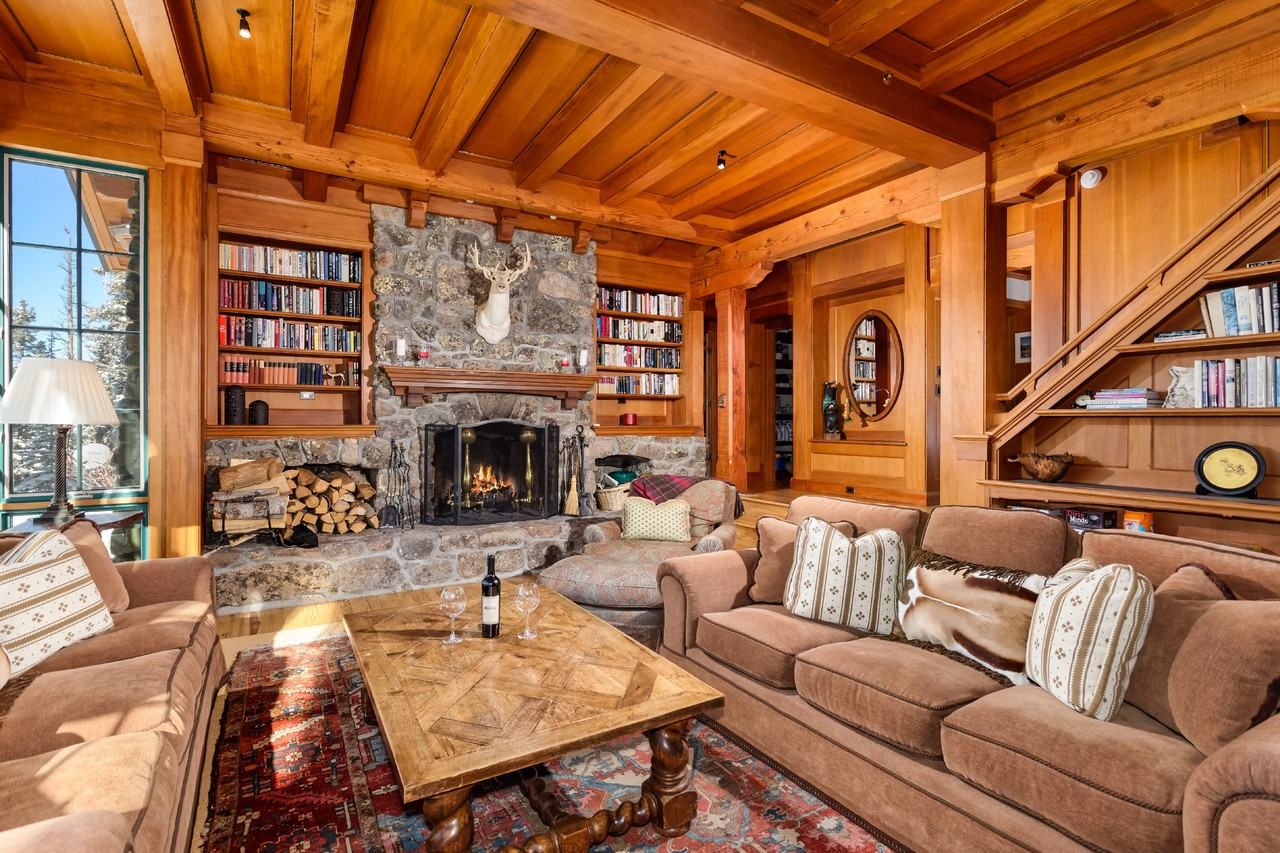 4150 Midnight Mine Rd - Photo 3 of 27