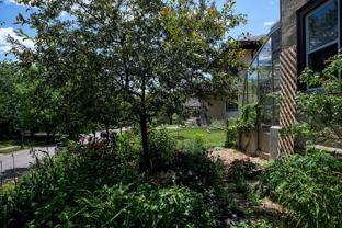 Jager Saratoga - Photo 1 of 1