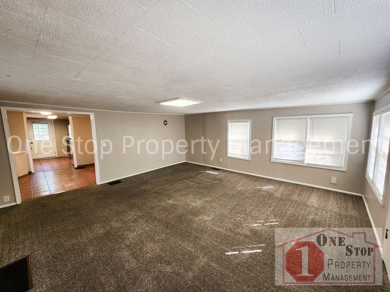 801 S Fairview Ave - Photo 3 of 18