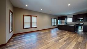 915 7th St Se - Photo 1 of 1