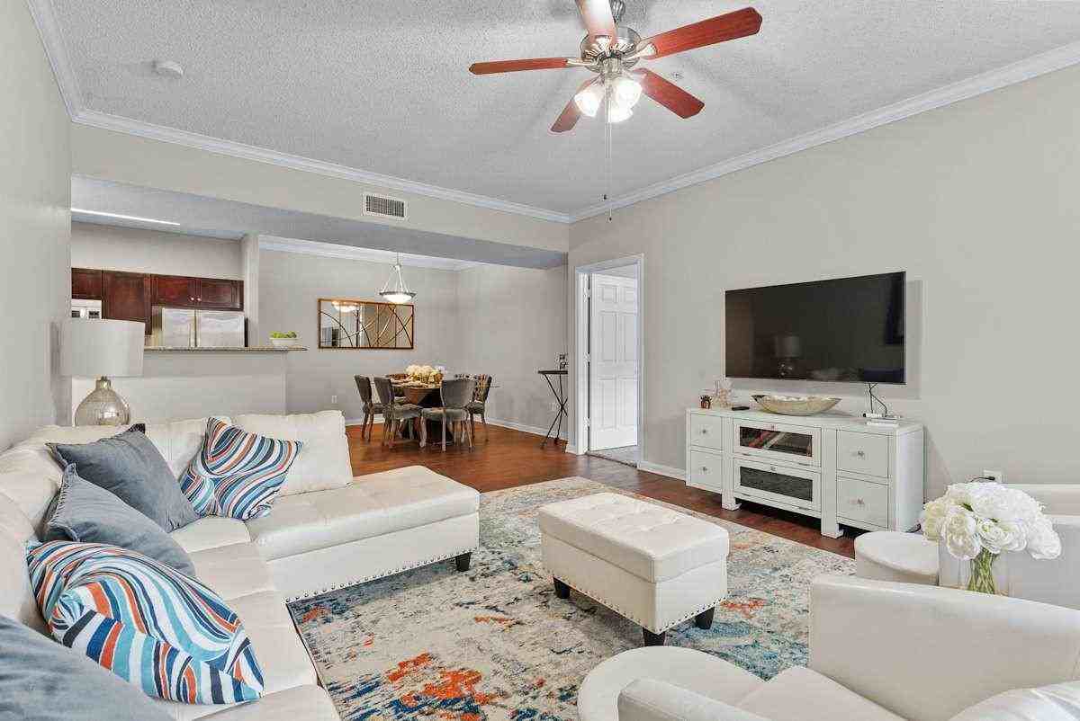 8383 El Mundo St - Photo 7 of 27