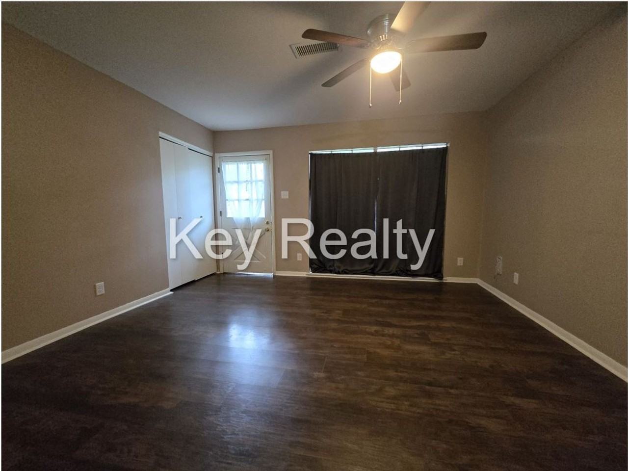 145 Walker Dr - Photo 3 of 8