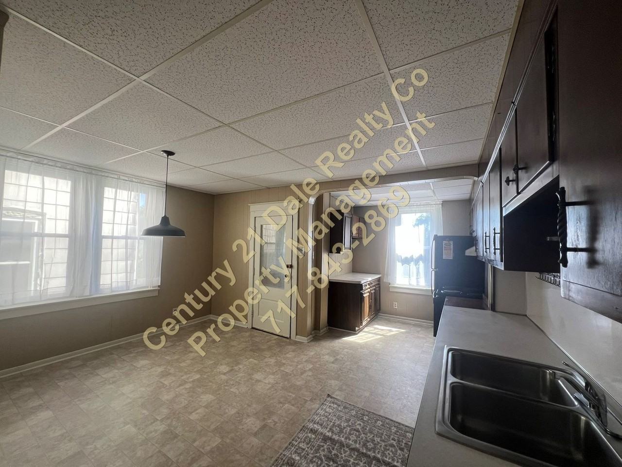 19 E High St - Photo 7 of 23