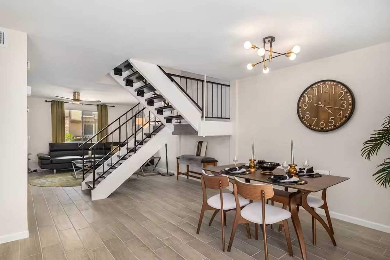 4201 N Miller Rd - Photo 6 of 25