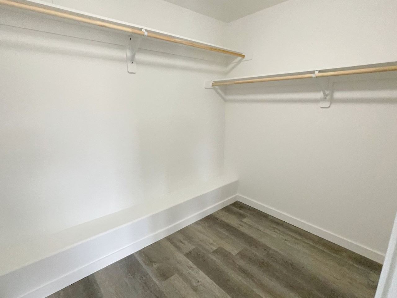 409 Brodys Way - Photo 4 of 9