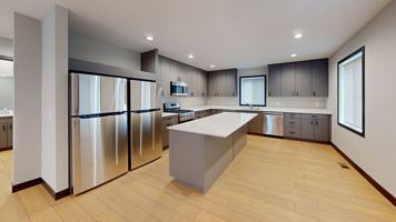 featured image of 885 21st Ave Se
