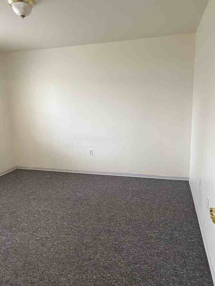 E. "S" Street - Photo 4 of 26