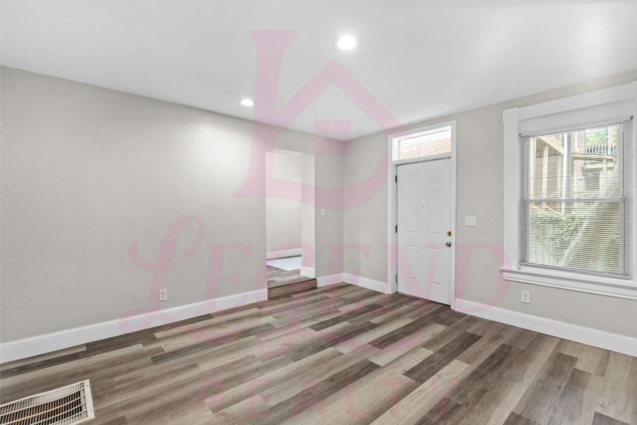 3245 Texas Ave - Photo 2 of 12