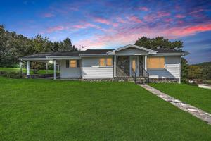 featured image of 135 Hixon Cir