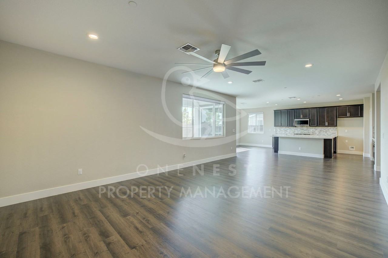 1413 Stark Bridge Road - Photo 6 of 31