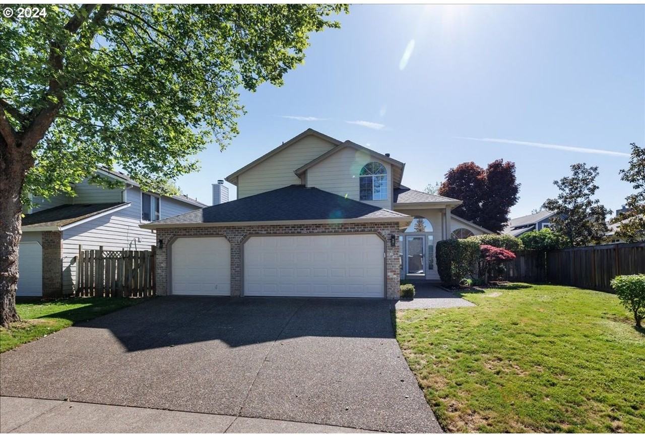 4104 Northwest 178th Place - Photo 2 of 37