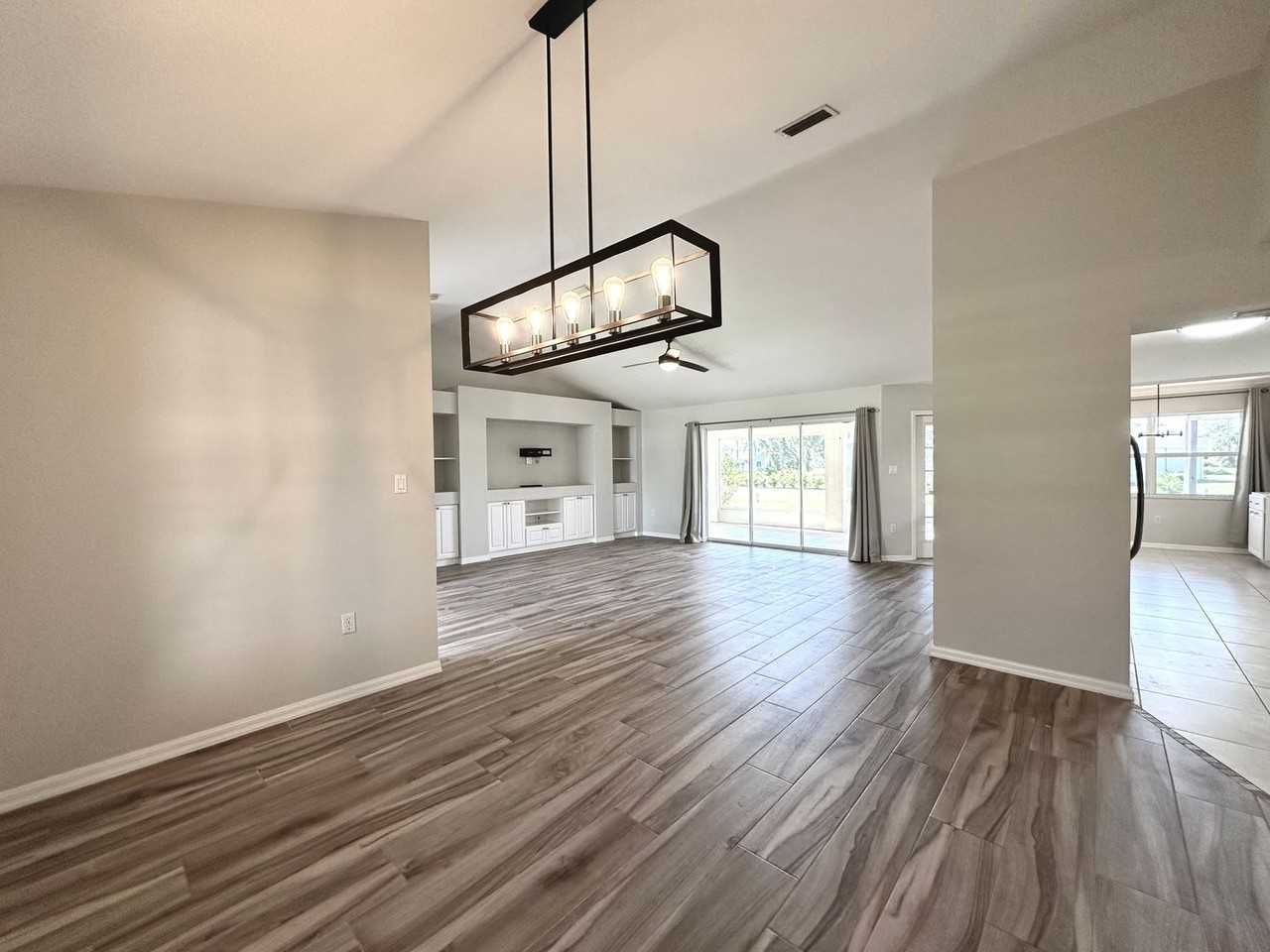 73 Santarem Cir - Photo 6 of 50