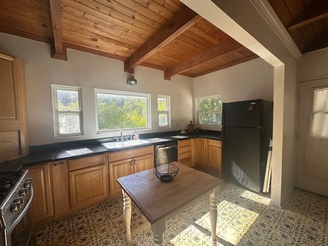 482 Zuger Ct - Photo 7 of 19