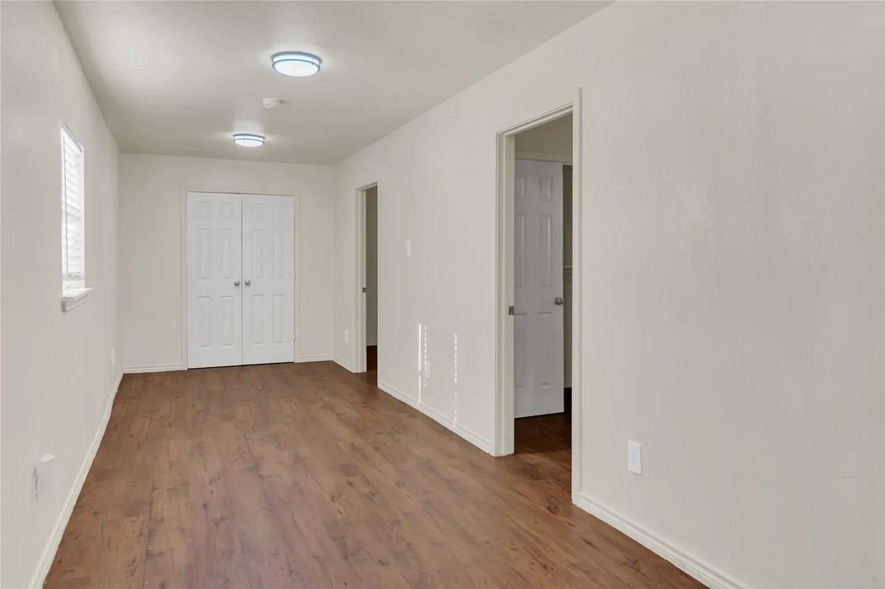 5432 Houghton Ave - Photo 3 of 25