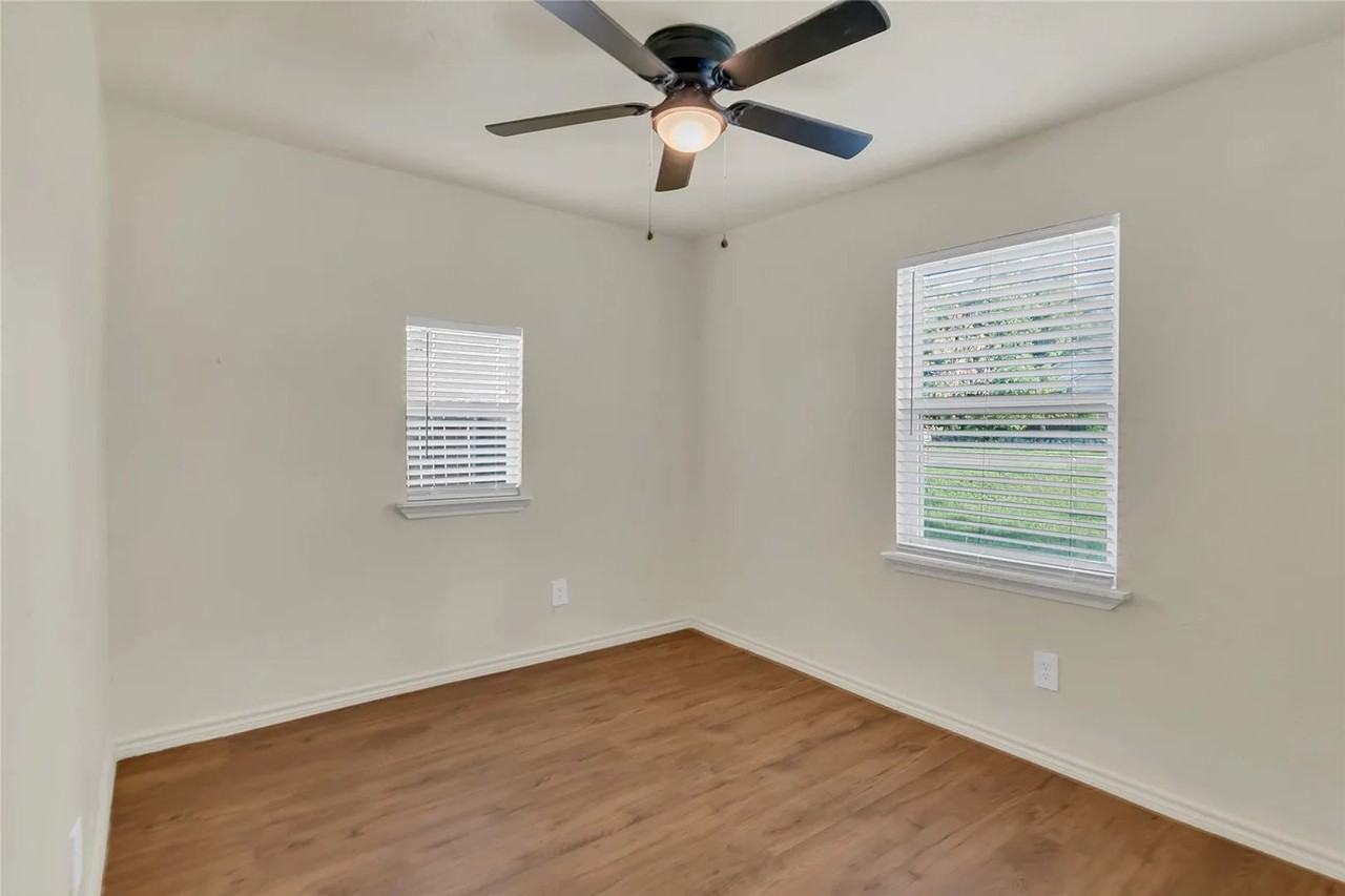 5432 Houghton Ave - Photo 7 of 25